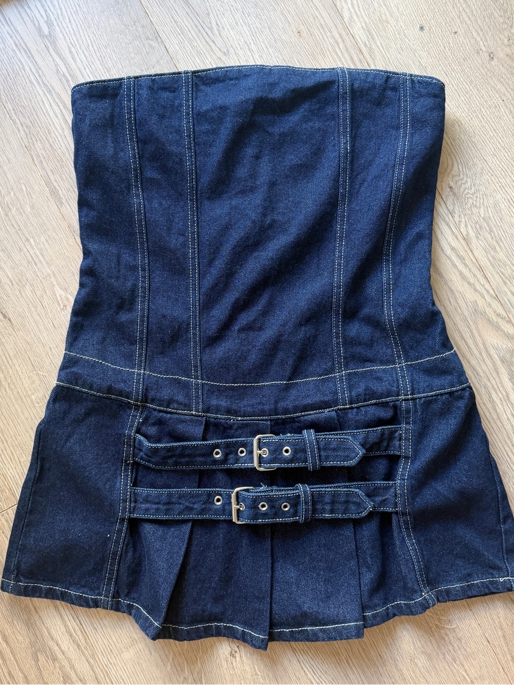 Pull and Bear Denim Strapless Mini Skirt with Double Buckle Waist - Dark Blue
